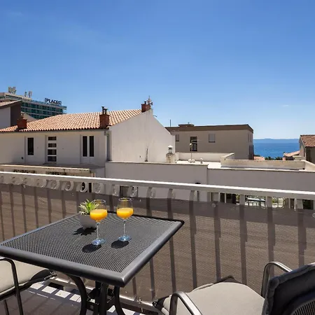 Paladin アパート マカルスカ